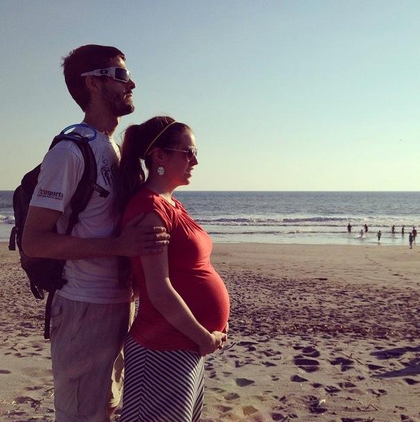 Jill duggar babybump dec18