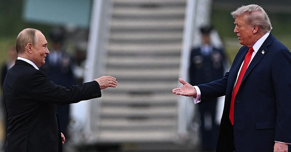 Image of Donald Trump met with Vladimir Putin in an attempt to end Russia's war in Ukraine.
