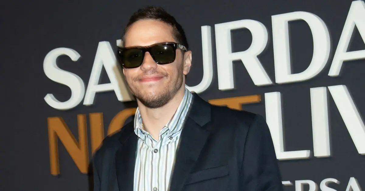 pete davidson girlfriend elsie hewitt confirms pregnant first child