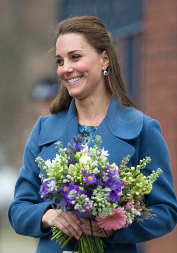 Kate middleton pregnant  04