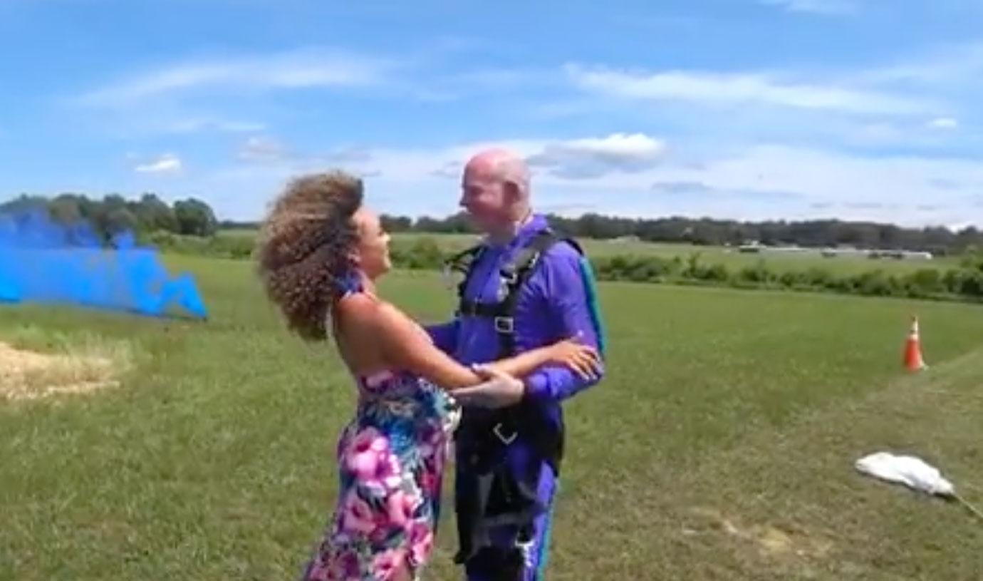 'RHOP' Ashley Darby & Husband Michael Reveal Baby's Gender(01)