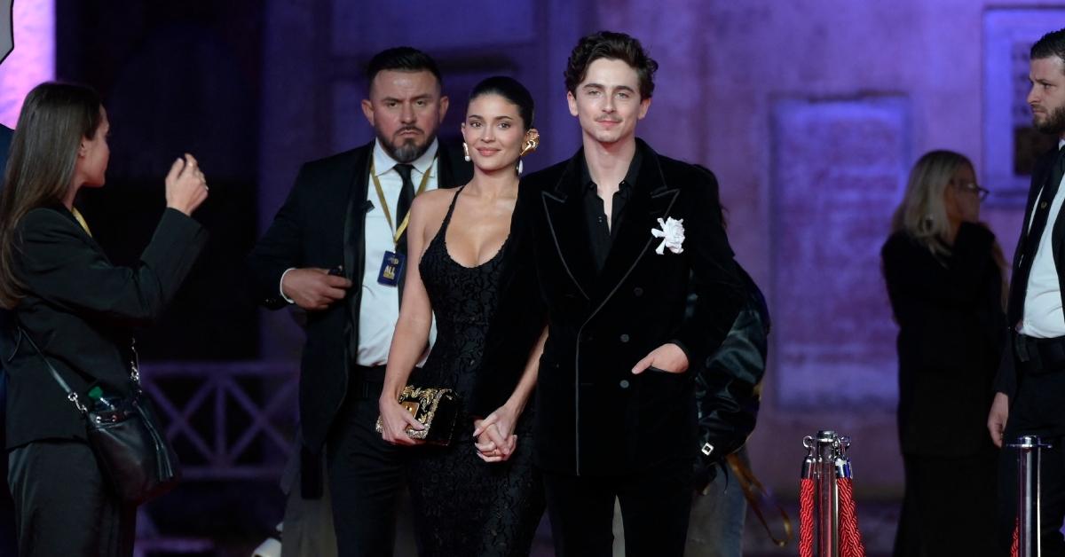timothee chalamet tell kylie jenner red carpet debut italy lip reader