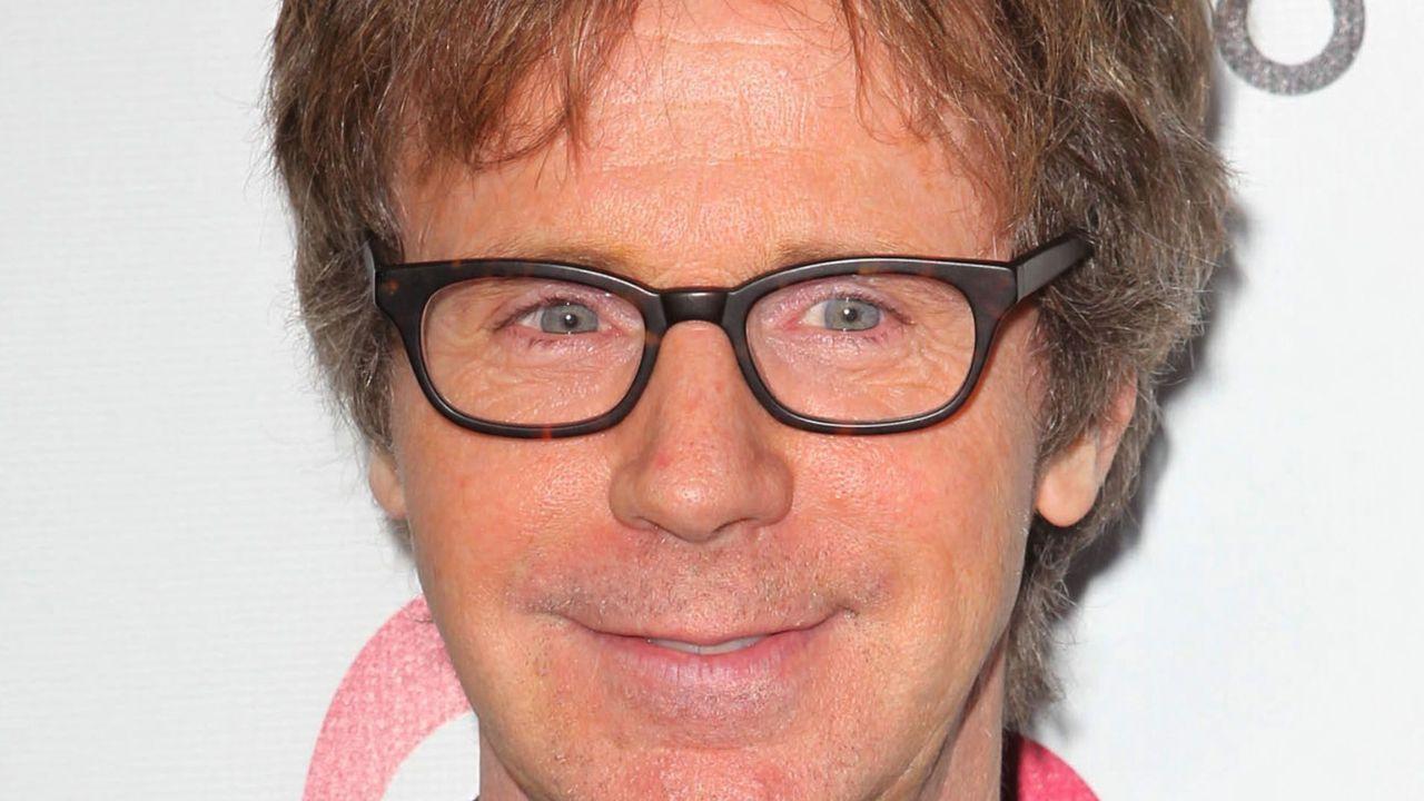 image of Dana Carvey defended comedic intent, claiming modern audiences misinterpret obvious stand-up jokes.