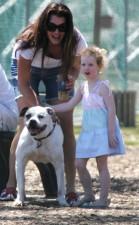 2009__07__fp_3260582_shields_brooke_rgt_071209 139&#215;225.jpg