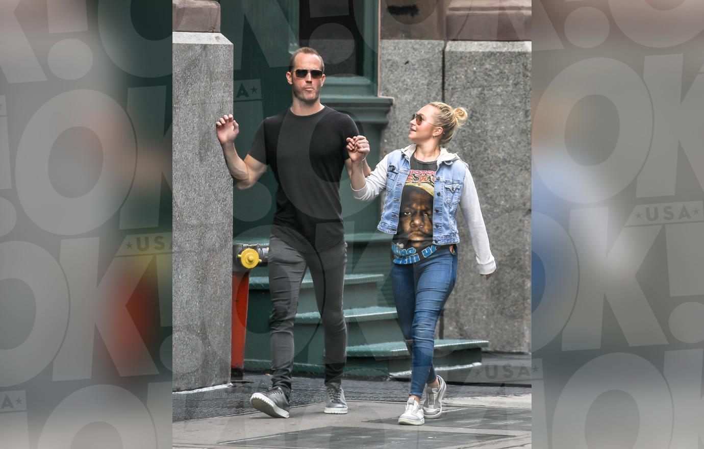 Hayden Panettiere boyfriend's brother Hold Hands