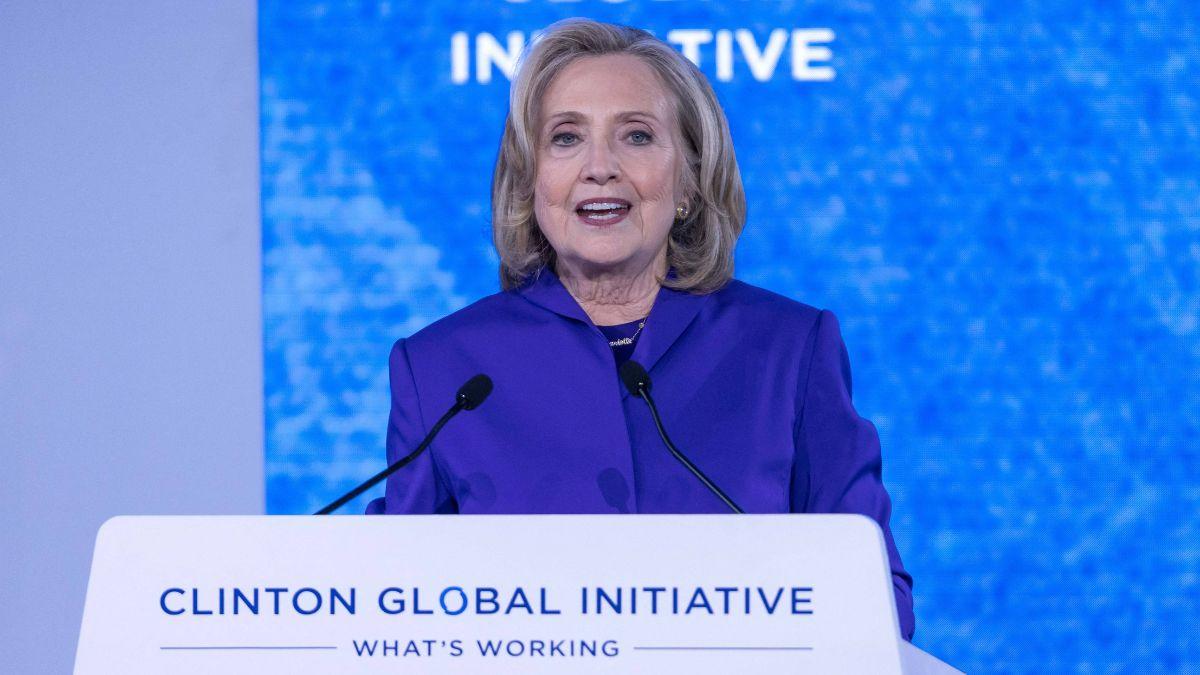 image of Hillary Clinton stormed out of the deposition after learning a photo leaked.