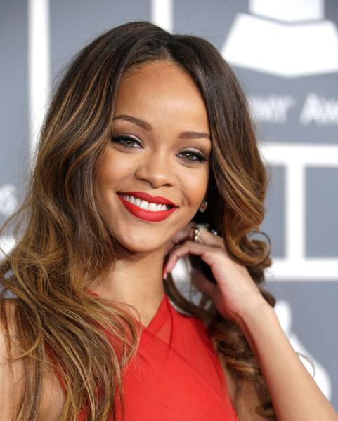 Ok_030613_new rihanna smile gallery_ _1.jpg