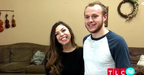 Is josiah duggar wife lauren hiding baby bump pp