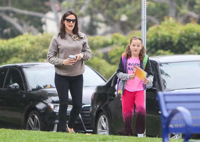 Jennifer Garner Reveals 'Hard' Part Of Raising Her & Ben Affleck's Kids