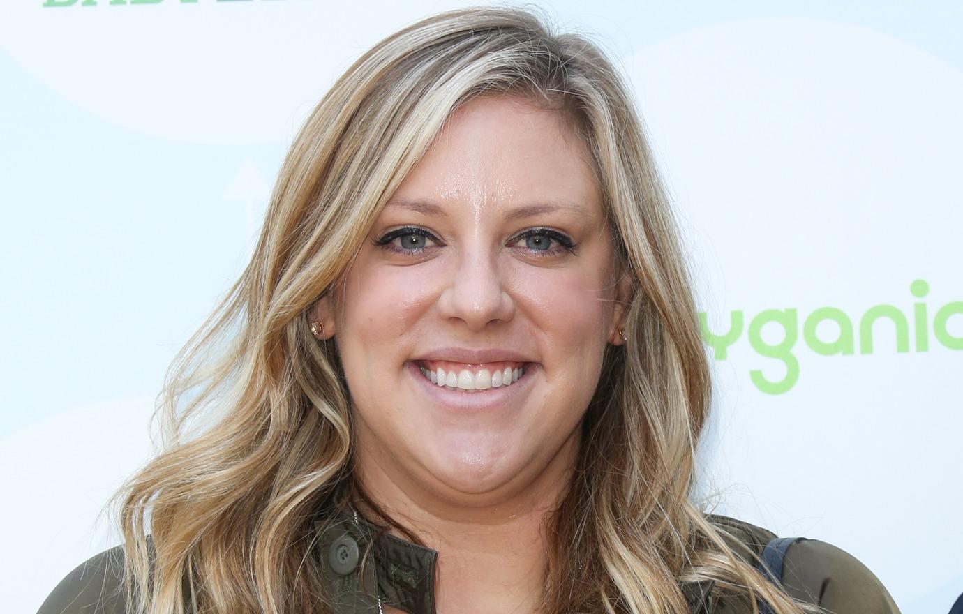 Vicki Gunvalson Has Major Meltdown At The Airport