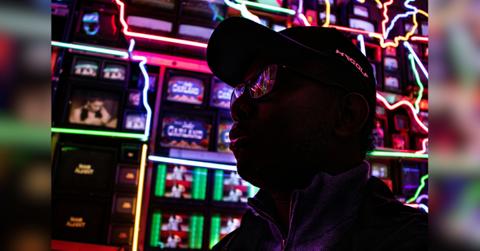 dressing the part style trends inspired by online casino culture