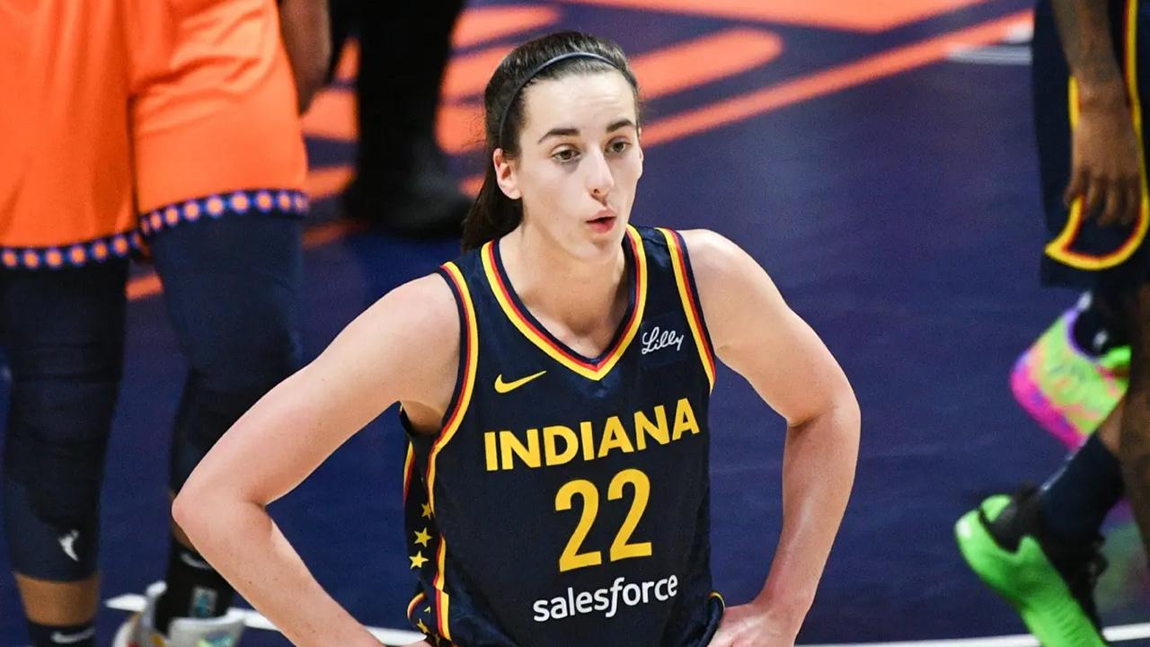 photo of 'It's not really a discussion we really have in our locker room,' Caitlin Clark said of her teammate's controversy.