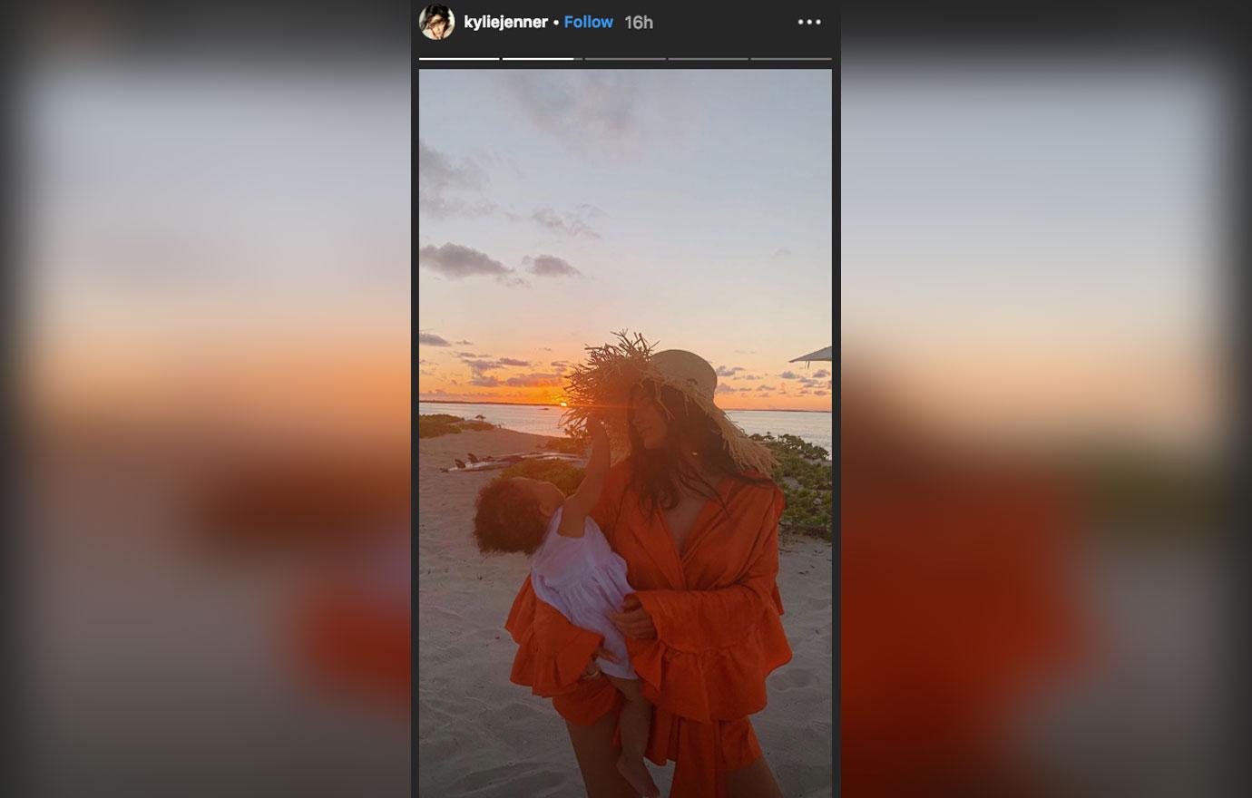 Kylie Jenner Stormi Vacation 2