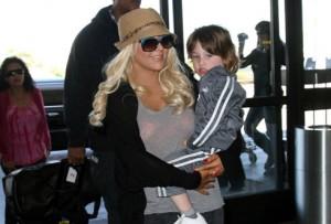 2011__04__0_Agu1 300×203.jpg