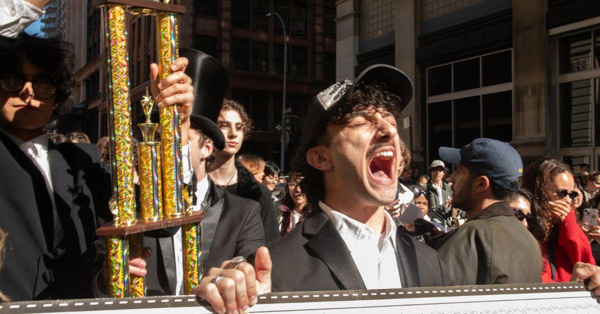 police detain person nyc lookalike contest