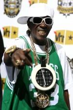 2009__10__flavorflav 150×225.jpg