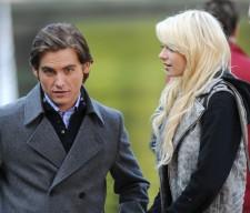 2009__10__taylormom5 225×192.jpg