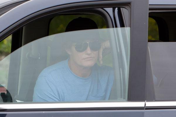 Bruce jenner car accident 05