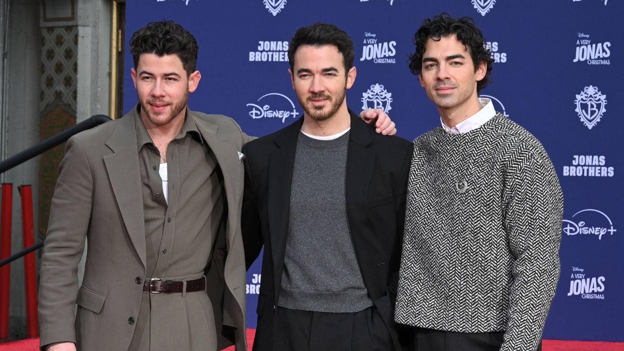 Photo of the Jonas Brothers.