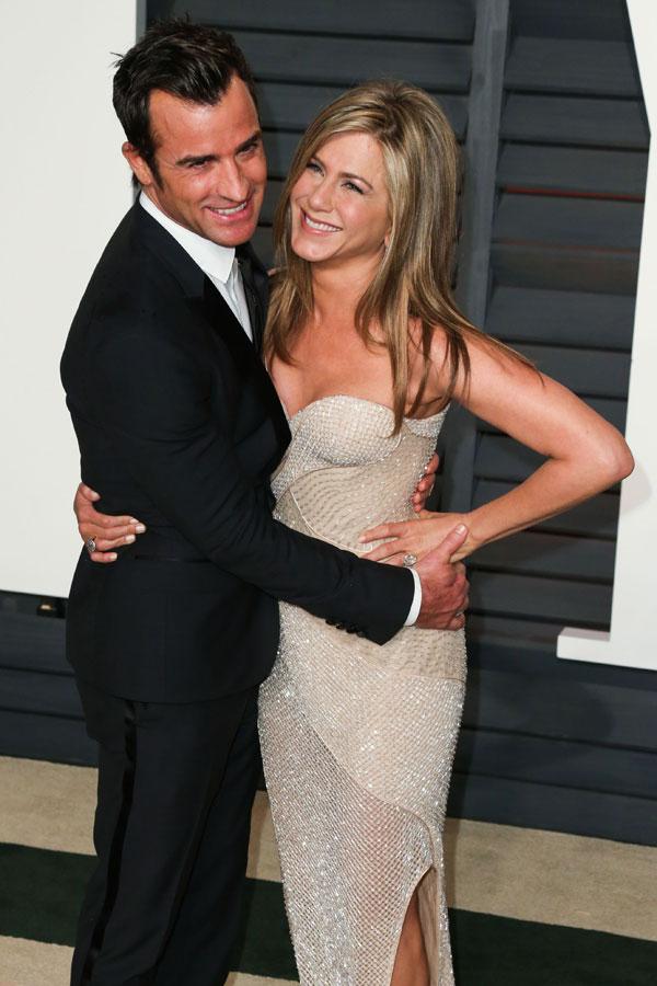 (FILE) Jennifer Aniston and Justin Theroux Marry