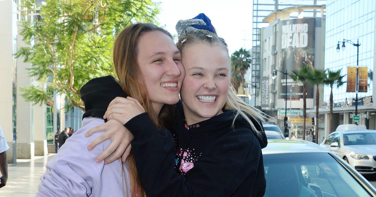 Jojo Siwa Confirms She's Back Together With Kylie Prew: Photos