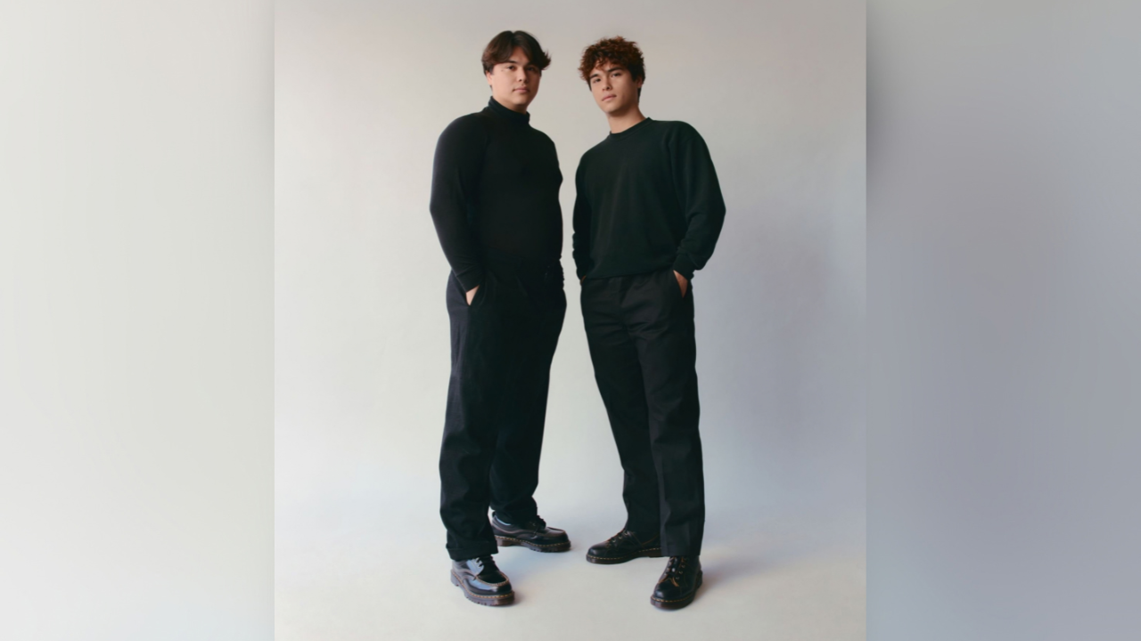 the stokes twins are turning up the heat with buldak for a guinness world records attempt