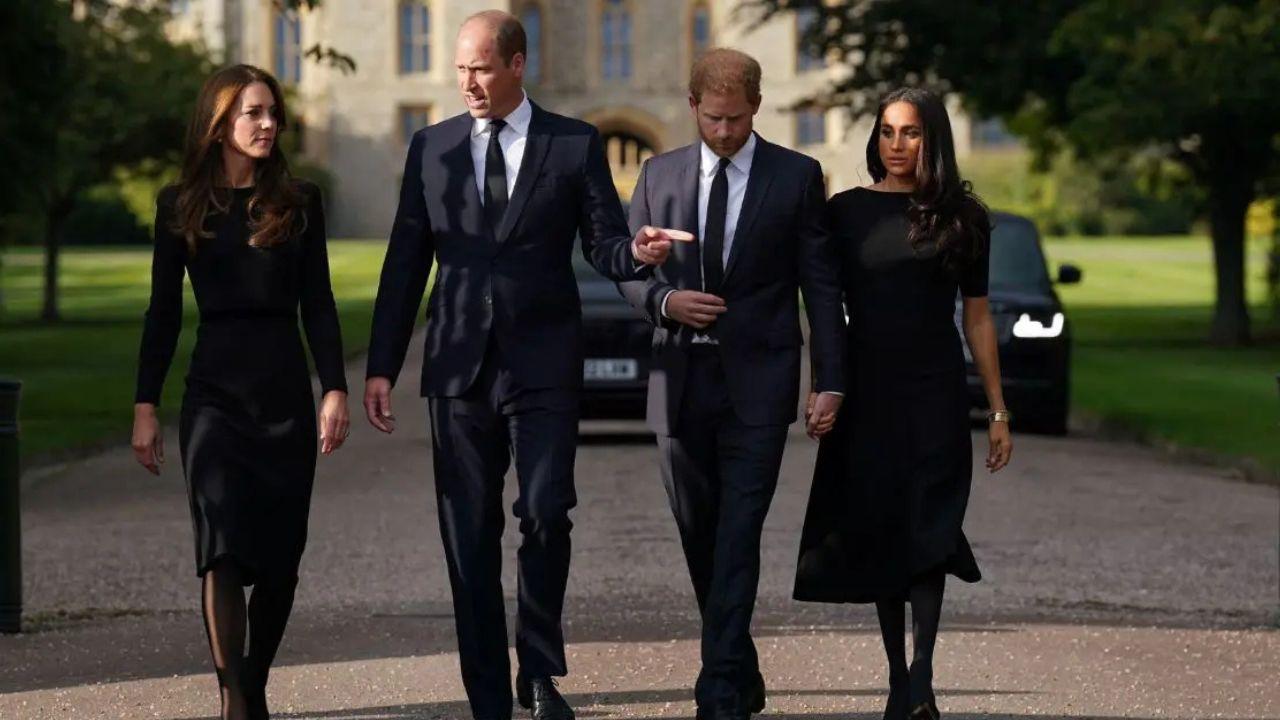 image of royal family