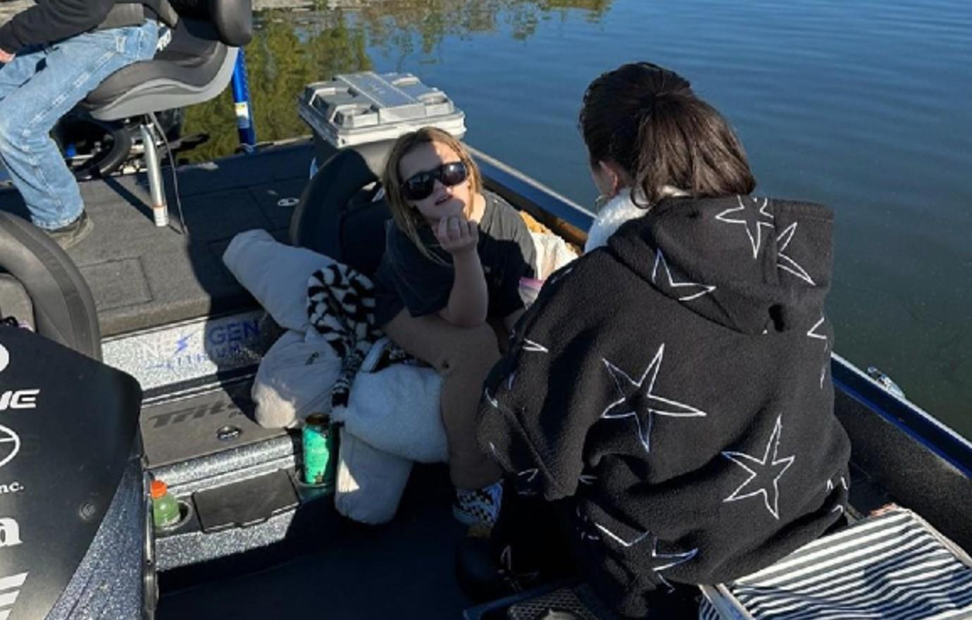 selena fishing