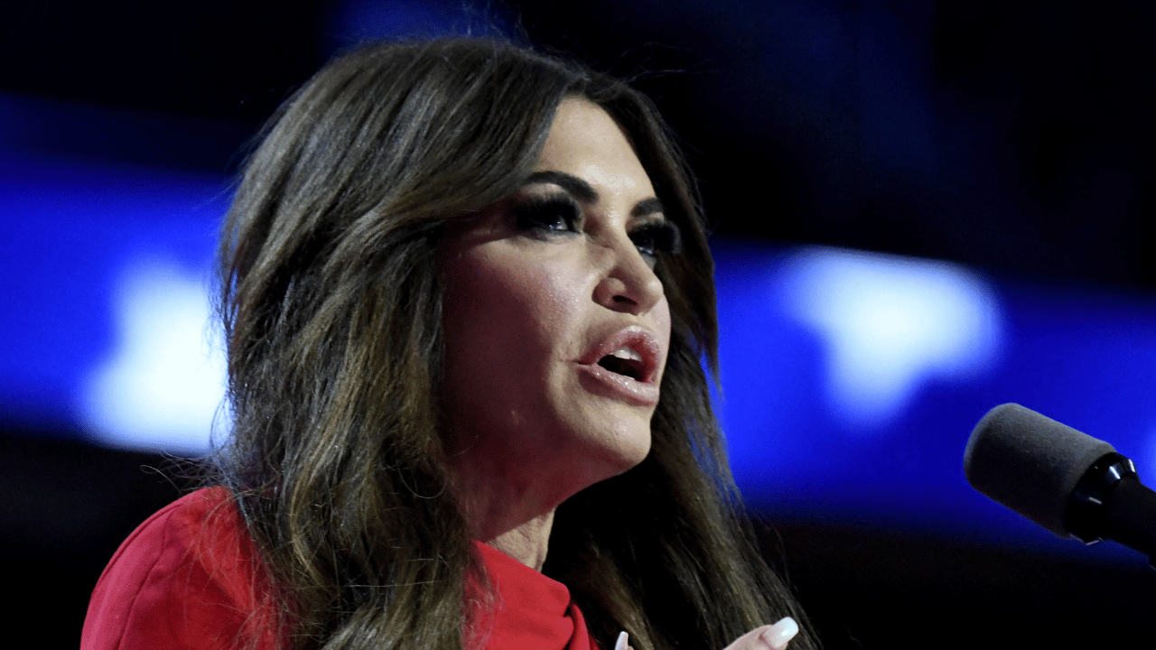 Image of Guilfoyle attempted to blame leaked texts on Artificial Intelligence.
