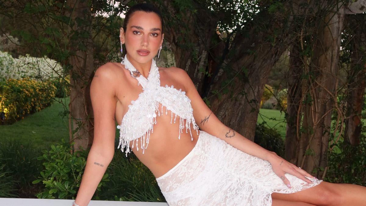 dua lipa sultriest photos