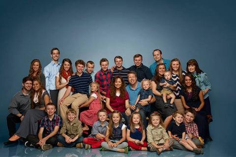Duggars broke 05