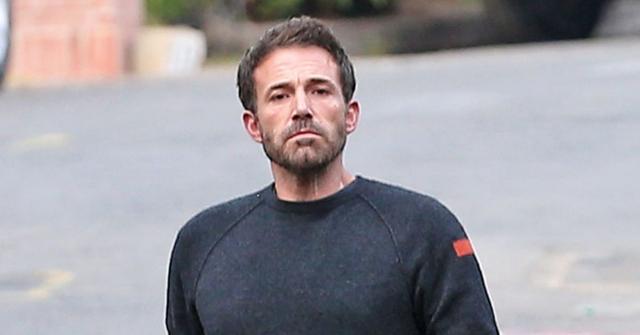 ben affleck tiktok video instagram dating app raya