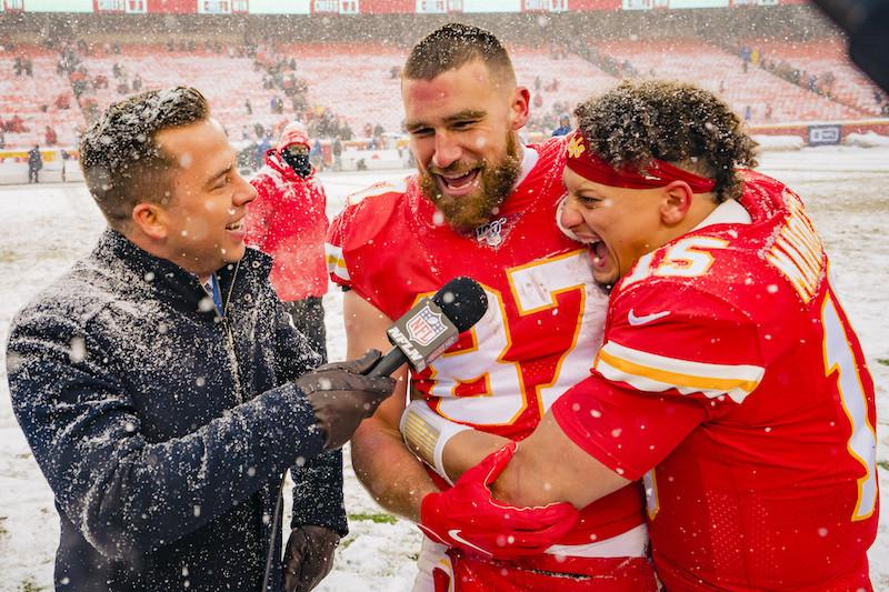 travis kelce grow hair out taylor swift