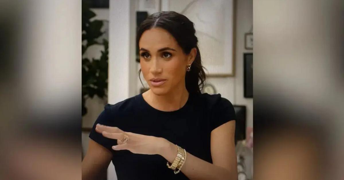 meghan markle threatened lawsuit fan burns bath salts photos