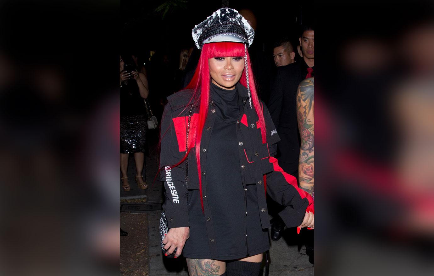 Blac Chyna and Amber Rose walk arm in arm as they arrive to Peppermint Night club in Los Angeles, CA