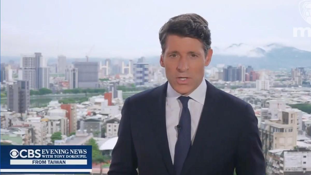 image of Tony Dokoupil.