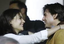 2009__12__fp_4174592_trg_cruise_holmes_120909 225&#215;156.jpg