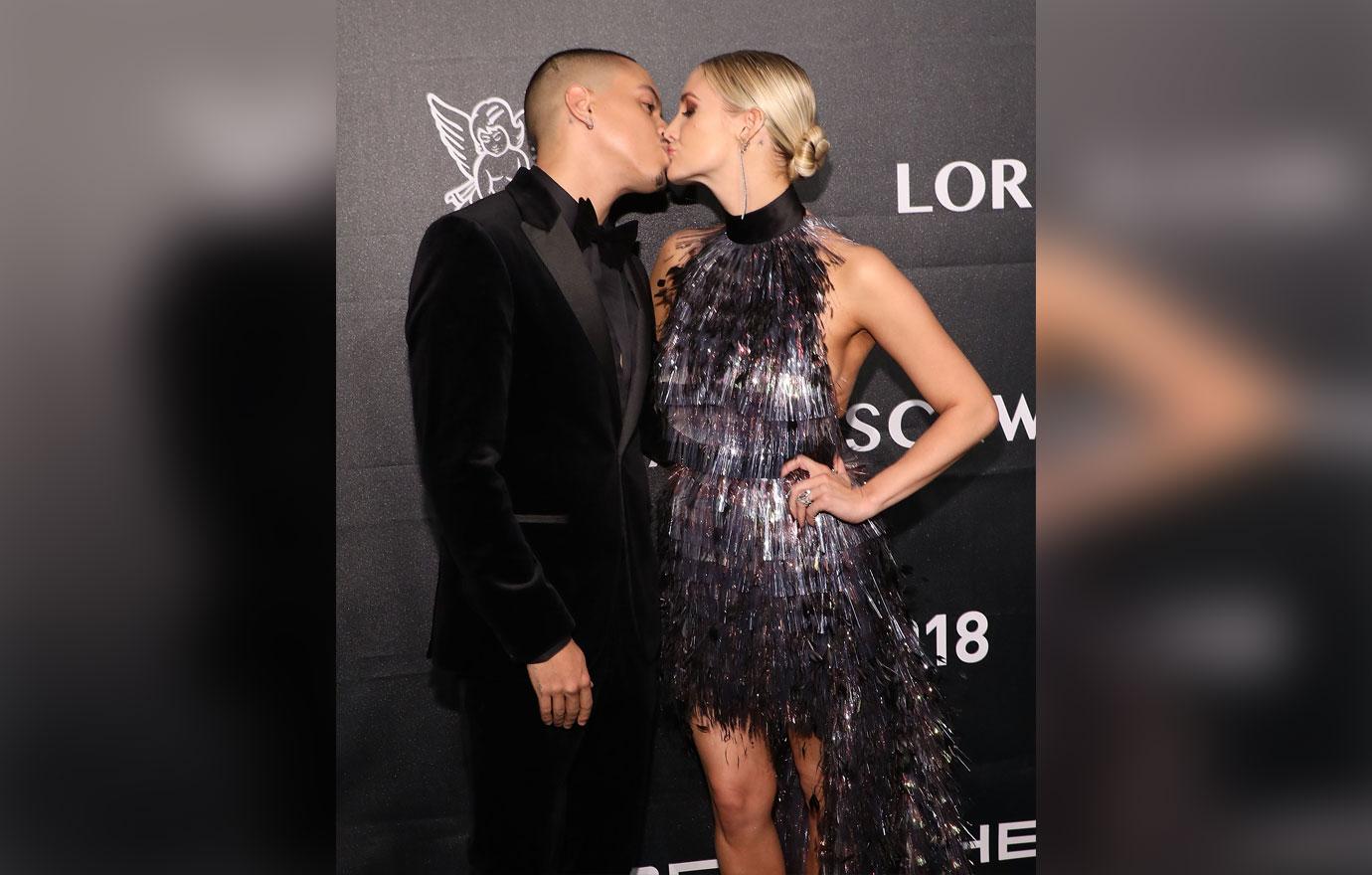 ashlee simpson and evan ross kiss