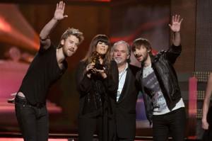 2011__02__Lady_Antebellum_FEb14newsnea 300&#215;199.jpg