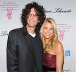 2010__09__Howard_Stern_Beth_Stern_Sept8newsne 150&#215;144.jpg