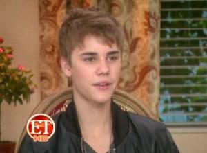 2011__02__Justin_Bieber_Feb25newsnea 300×221.jpg