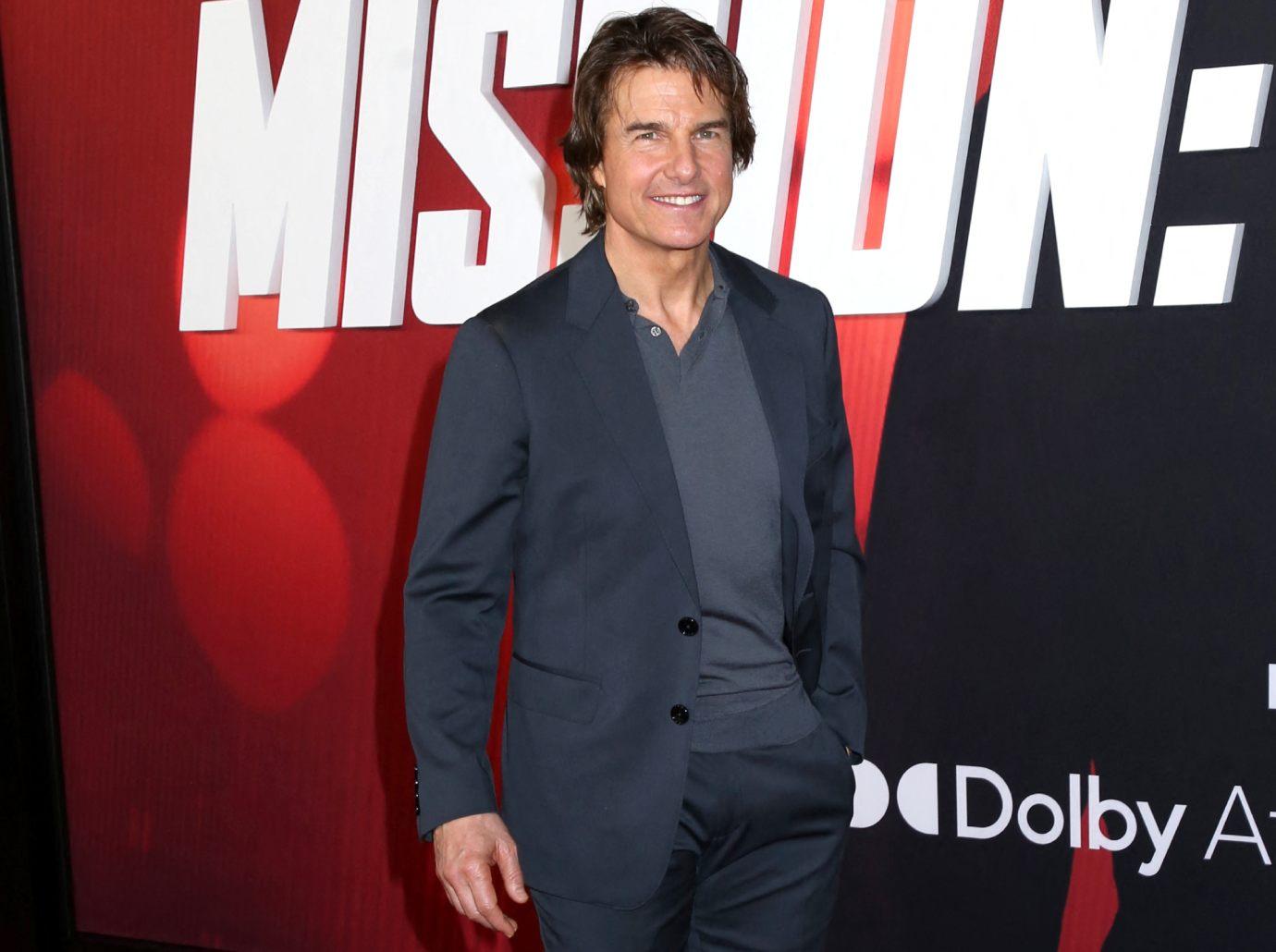 tom cruise argued producers safety concerns olympics stunt