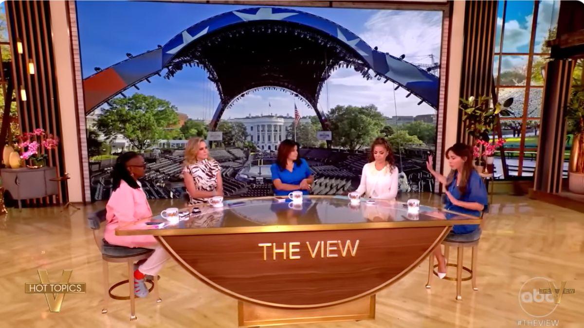 Photo of Sunny Hostin said the event is 'corrupt' since the presidnt owns UFC stock.