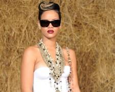 2009__10__ririmainhoriz 225×179.jpg