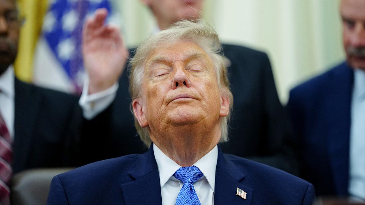 photo of CNN medical analyst Dr. Jonathan Reiner believes the president may suffer from sleep apnea.