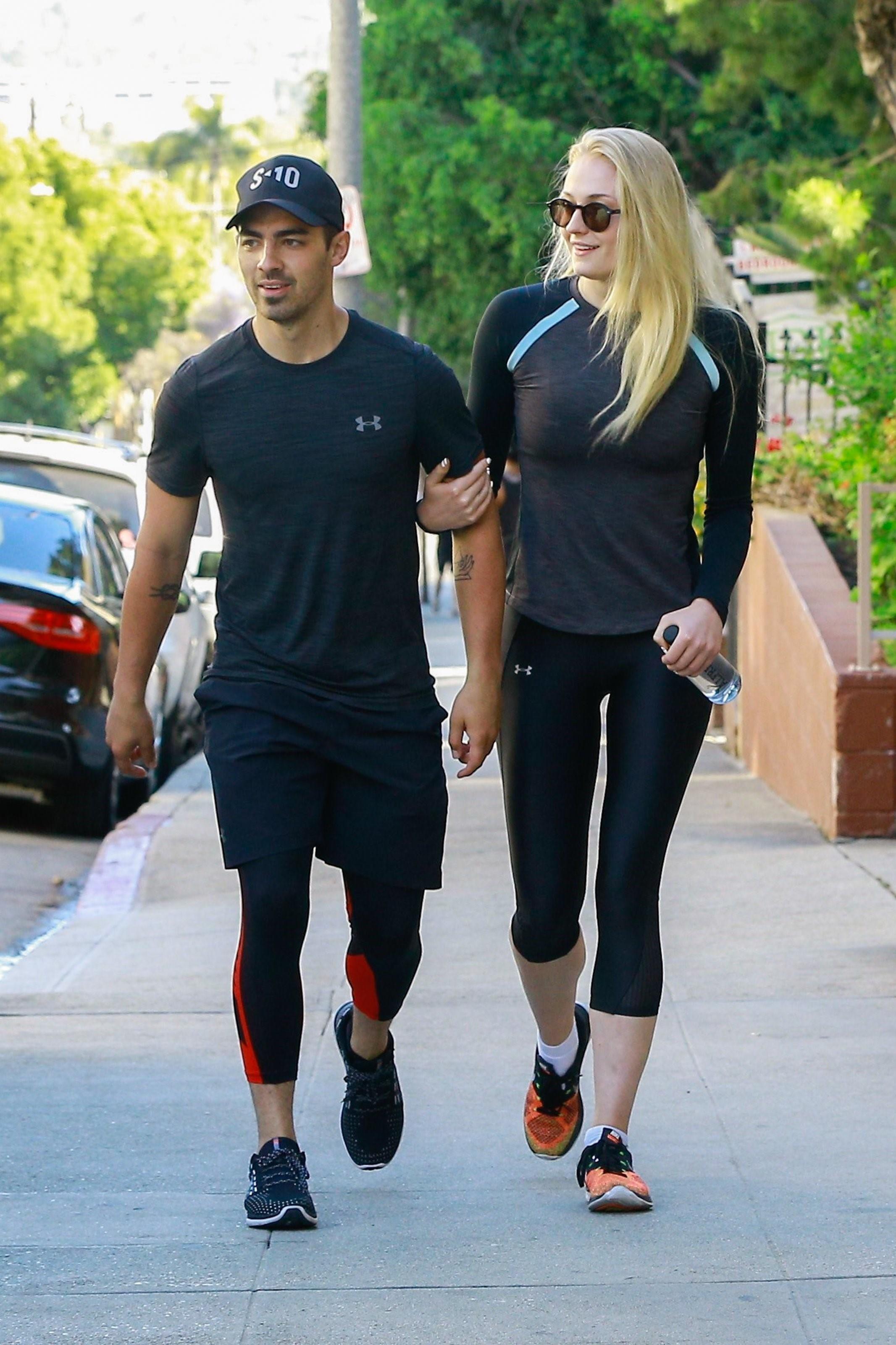 *EXCLUSIVE* Joe Jonas and Sophie Turner work on their cardio together with a hike in the hills