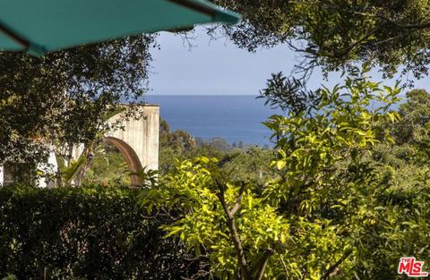 Rob Lowe Buys Another Home in Montecito