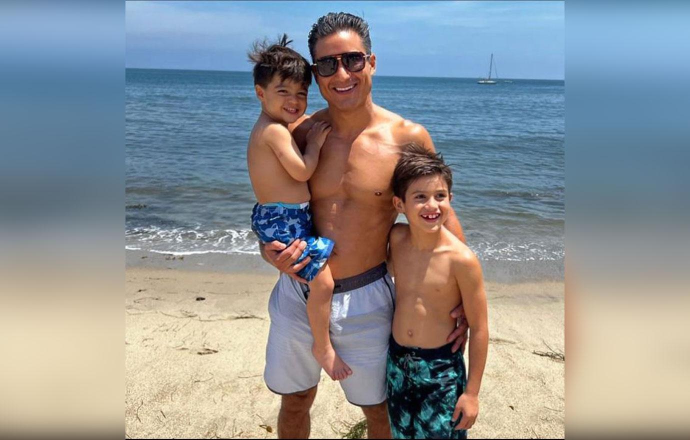 mario lopez thirst trap gallery