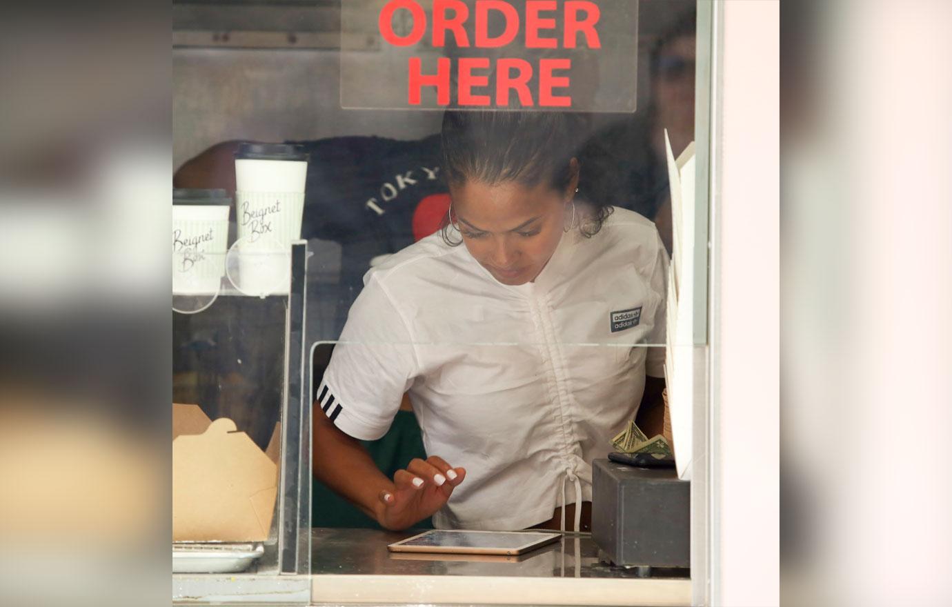 Christina-Milian-Working-Food-Truck