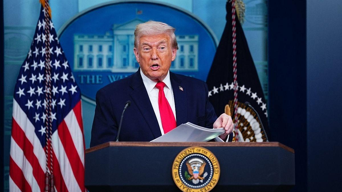 image of Donald Trump made a similar error earlier the same week.